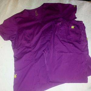 ViVi Purple scrubs size XL Like new